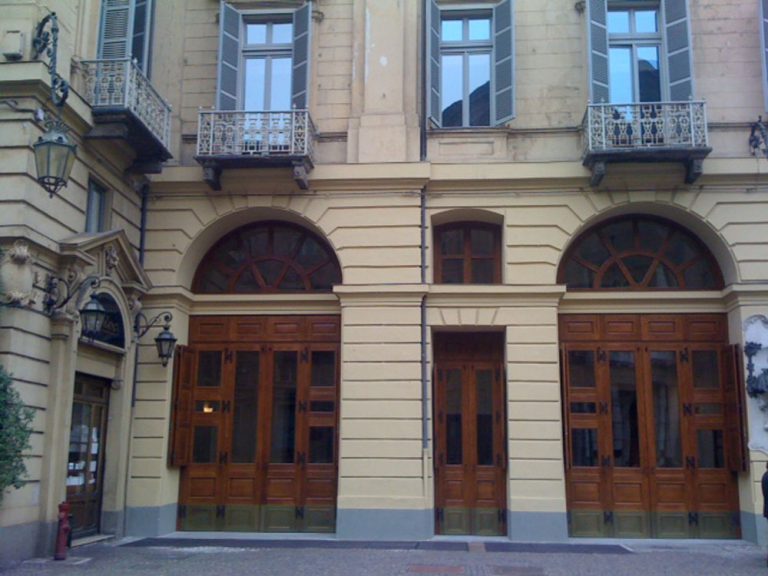 Teatro Carignano, Torino — foto 1